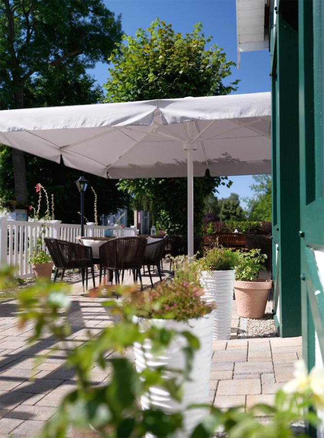 Ferienwohnung Seestern Fuer 6 Personen Mit Kamin & Terrasse Boltenhagen  Exterior photo