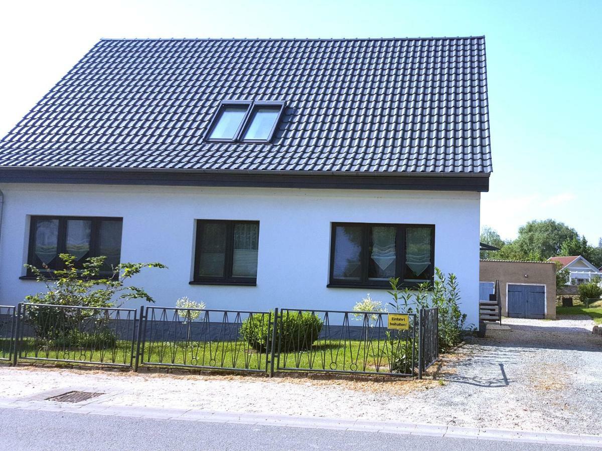 Ferienwohnung Seestern Fuer 6 Personen Mit Kamin & Terrasse Boltenhagen  Exterior photo